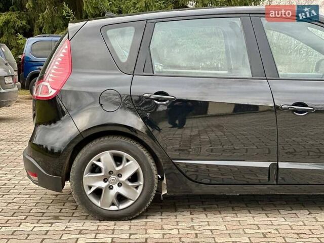 Черный Рено Сценик, объемом двигателя 1.5 л и пробегом 236 тыс. км за 7300 $, фото 6 на Automoto.ua