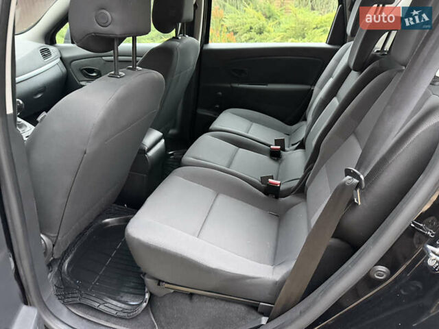 Чорний Рено Сценік, об'ємом двигуна 1.6 л та пробігом 179 тис. км за 6999 $, фото 21 на Automoto.ua