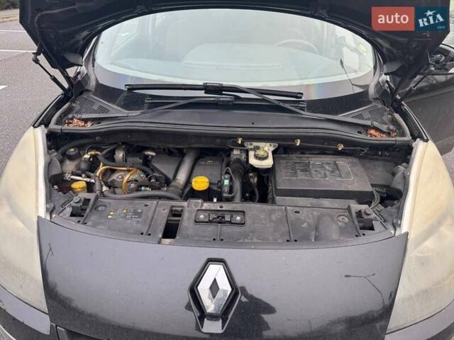 Чорний Рено Сценік, об'ємом двигуна 1.5 л та пробігом 242 тис. км за 8900 $, фото 10 на Automoto.ua