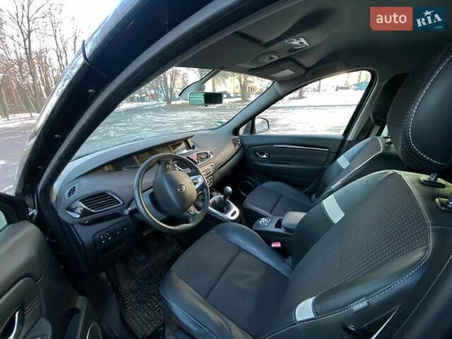 Черный Рено Сценик, объемом двигателя 1.6 л и пробегом 219 тыс. км за 7599 $, фото 13 на Automoto.ua