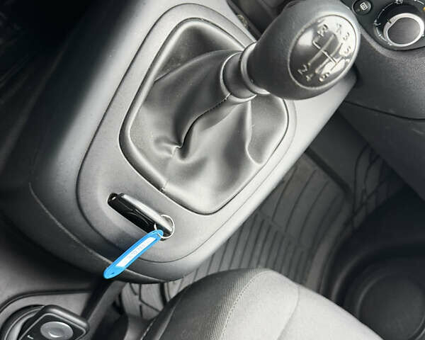 Чорний Рено Сценік, об'ємом двигуна 1.6 л та пробігом 179 тис. км за 6999 $, фото 37 на Automoto.ua