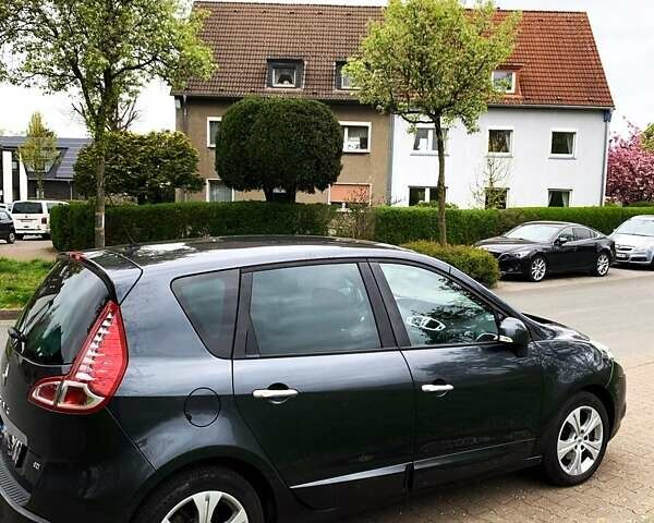 Чорний Рено Сценік, об'ємом двигуна 1.5 л та пробігом 180 тис. км за 7805 $, фото 5 на Automoto.ua