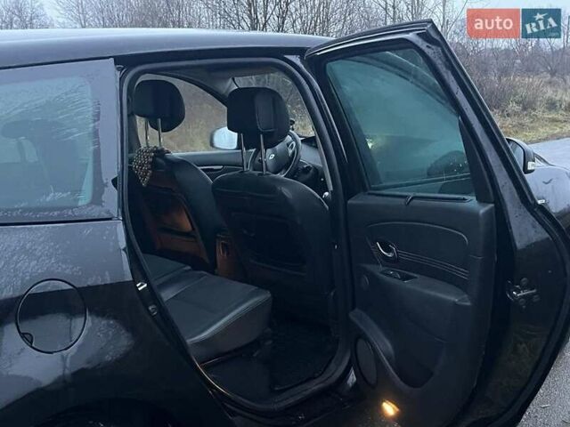 Черный Рено Сценик, объемом двигателя 1.5 л и пробегом 317 тыс. км за 5250 $, фото 9 на Automoto.ua