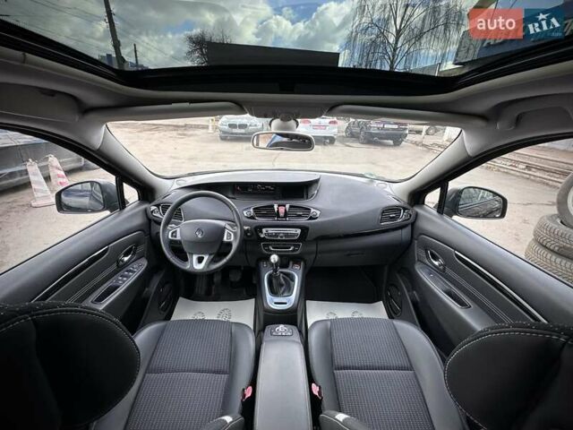 Черный Рено Сценик, объемом двигателя 1.6 л и пробегом 230 тыс. км за 9000 $, фото 18 на Automoto.ua