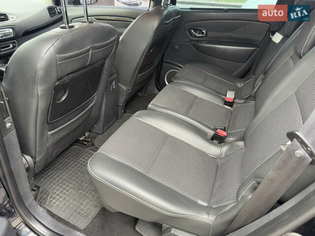 Черный Рено Сценик, объемом двигателя 1.6 л и пробегом 325 тыс. км за 8300 $, фото 11 на Automoto.ua
