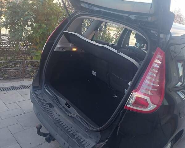 Чорний Рено Сценік, об'ємом двигуна 1.4 л та пробігом 202 тис. км за 5999 $, фото 5 на Automoto.ua