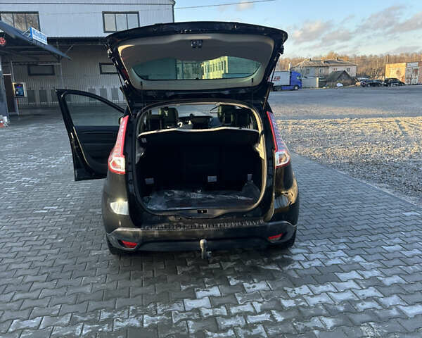 Черный Рено Сценик, объемом двигателя 1.4 л и пробегом 159 тыс. км за 6800 $, фото 25 на Automoto.ua