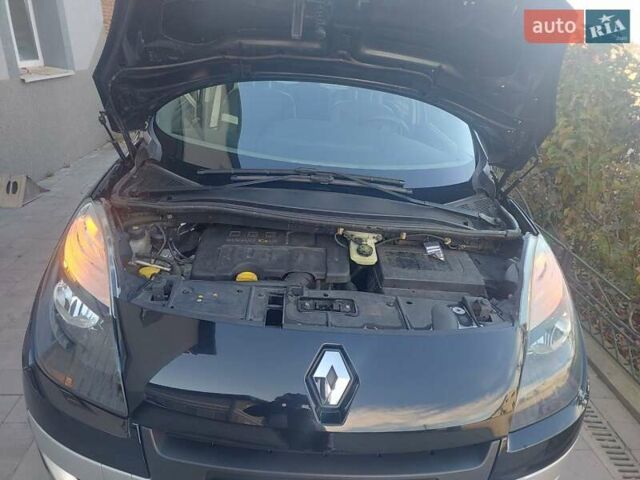 Чорний Рено Сценік, об'ємом двигуна 1.4 л та пробігом 202 тис. км за 5999 $, фото 4 на Automoto.ua