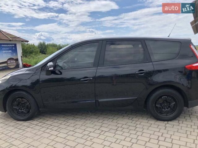 Рено Сценік 2011 у Коломые на Automoto.ua Чорний Рено Сценік, об'ємом двигуна 1.5 л та пробігом 158 тис. км за 5500 $, фото 1 на Automoto.ua
