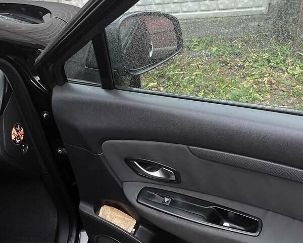 Черный Рено Сценик, объемом двигателя 1.46 л и пробегом 270 тыс. км за 7000 $, фото 6 на Automoto.ua