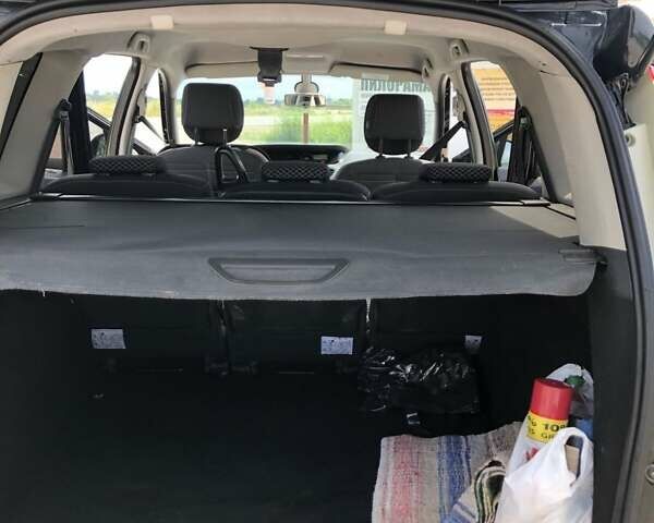 Рено Сценік 2011 у Коломые на Automoto.ua Чорний Рено Сценік, об'ємом двигуна 1.5 л та пробігом 158 тис. км за 5500 $, фото 14 на Automoto.ua