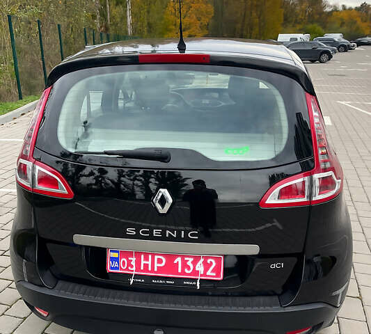 Рено Сценік 2011 у Луцьку на Automoto.ua Чорний Рено Сценік, об'ємом двигуна 1.5 л та пробігом 230 тис. км за 6950 $, фото 4 на Automoto.ua