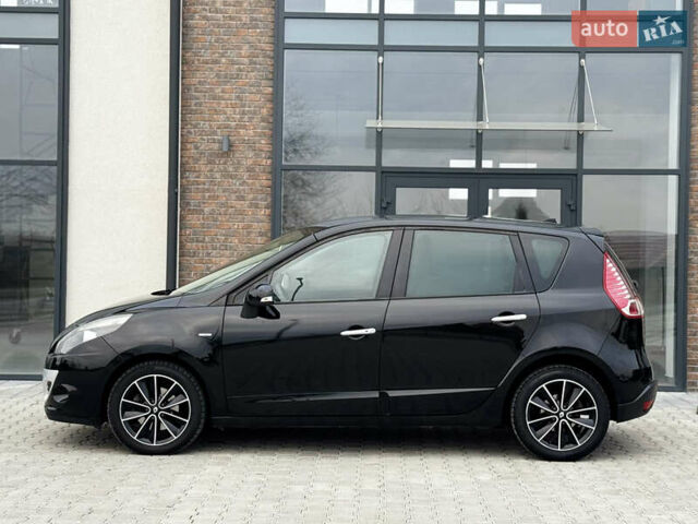 Чорний Рено Сценік, об'ємом двигуна 1.5 л та пробігом 231 тис. км за 7200 $, фото 2 на Automoto.ua
