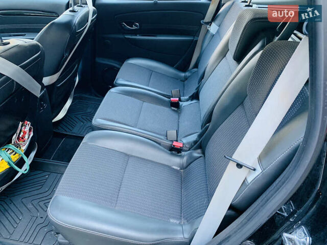 Черный Рено Сценик, объемом двигателя 1.4 л и пробегом 204 тыс. км за 7500 $, фото 11 на Automoto.ua