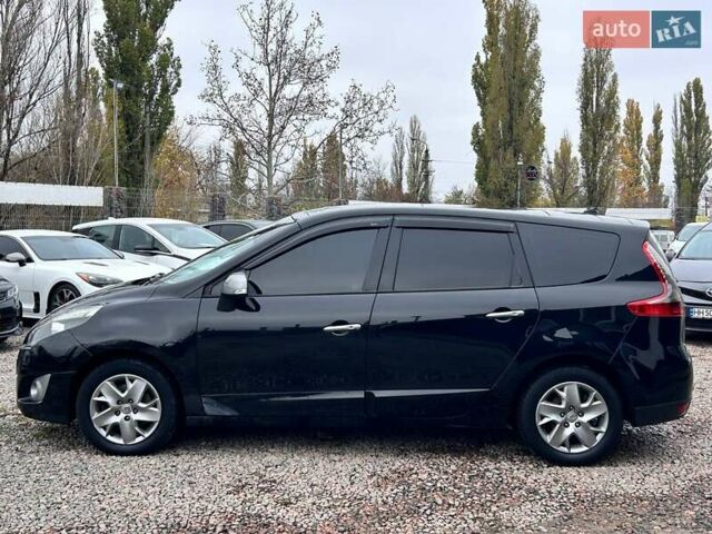 Черный Рено Сценик, объемом двигателя 1.5 л и пробегом 215 тыс. км за 7400 $, фото 7 на Automoto.ua