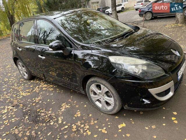 Рено Сценік 2011 у Вінниці на Automoto.ua Чорний Рено Сценік, об'ємом двигуна 1.5 л та пробігом 210 тис. км за 7300 $, фото 3 на Automoto.ua