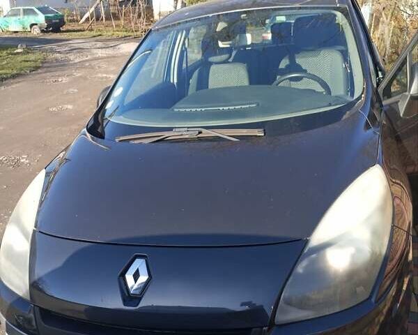 Чорний Рено Сценік, об'ємом двигуна 1.5 л та пробігом 226 тис. км за 6555 $, фото 22 на Automoto.ua