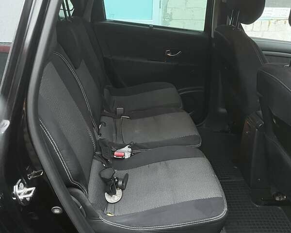 Черный Рено Сценик, объемом двигателя 1.46 л и пробегом 270 тыс. км за 7000 $, фото 7 на Automoto.ua