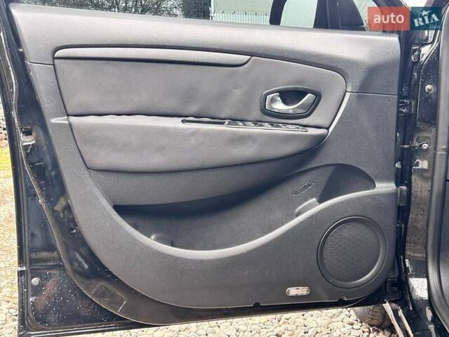 Черный Рено Сценик, объемом двигателя 1.5 л и пробегом 215 тыс. км за 7400 $, фото 11 на Automoto.ua
