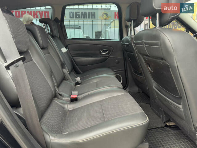 Черный Рено Сценик, объемом двигателя 1.6 л и пробегом 325 тыс. км за 8300 $, фото 14 на Automoto.ua