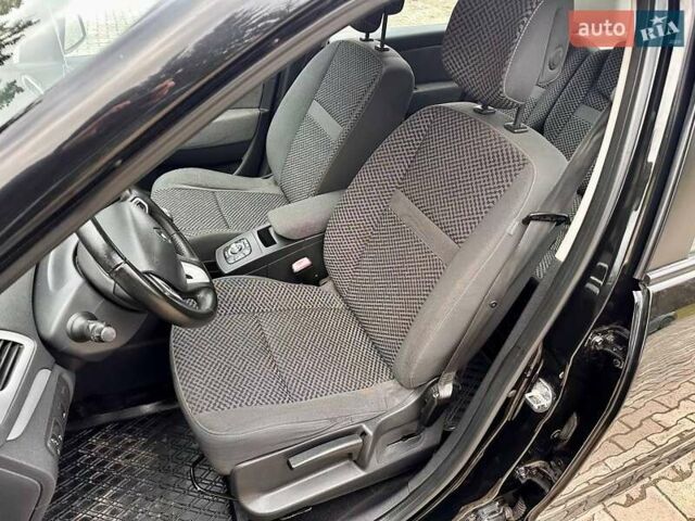Черный Рено Сценик, объемом двигателя 1.5 л и пробегом 236 тыс. км за 7300 $, фото 19 на Automoto.ua