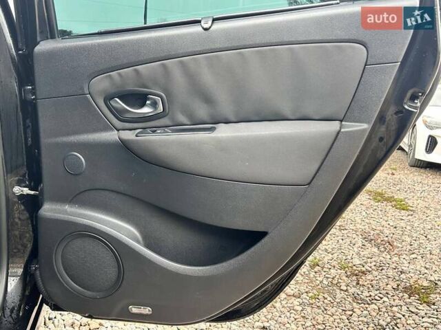 Черный Рено Сценик, объемом двигателя 1.5 л и пробегом 215 тыс. км за 7400 $, фото 28 на Automoto.ua