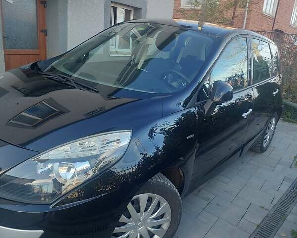 Чорний Рено Сценік, об'ємом двигуна 1.4 л та пробігом 202 тис. км за 5999 $, фото 9 на Automoto.ua