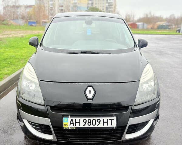 Черный Рено Сценик, объемом двигателя 2 л и пробегом 294 тыс. км за 6800 $, фото 2 на Automoto.ua