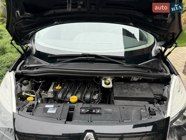 Чорний Рено Сценік, об'ємом двигуна 1.6 л та пробігом 179 тис. км за 6999 $, фото 31 на Automoto.ua