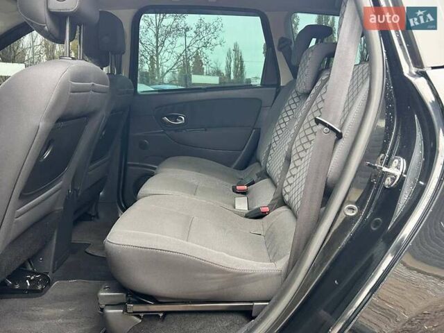 Черный Рено Сценик, объемом двигателя 1.5 л и пробегом 215 тыс. км за 7400 $, фото 26 на Automoto.ua
