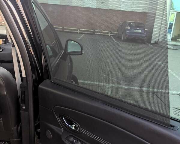 Черный Рено Сценик, объемом двигателя 1.6 л и пробегом 227 тыс. км за 9500 $, фото 10 на Automoto.ua