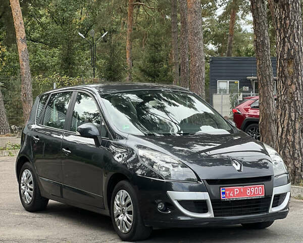 Чорний Рено Сценік, об'ємом двигуна 1.5 л та пробігом 206 тис. км за 7400 $, фото 5 на Automoto.ua