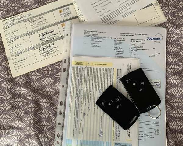 Чорний Рено Сценік, об'ємом двигуна 1.5 л та пробігом 180 тис. км за 7805 $, фото 12 на Automoto.ua