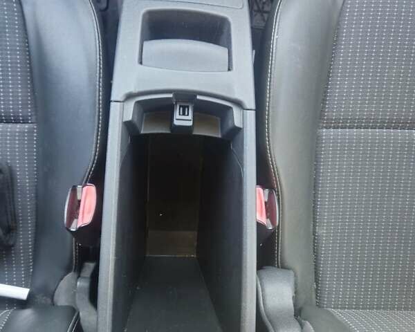 Черный Рено Сценик, объемом двигателя 1.5 л и пробегом 254 тыс. км за 8500 $, фото 17 на Automoto.ua