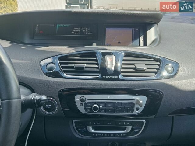 Черный Рено Сценик, объемом двигателя 1.46 л и пробегом 325 тыс. км за 7700 $, фото 19 на Automoto.ua