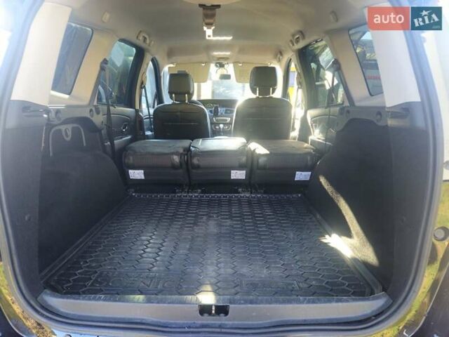 Черный Рено Сценик, объемом двигателя 1.5 л и пробегом 254 тыс. км за 8500 $, фото 13 на Automoto.ua