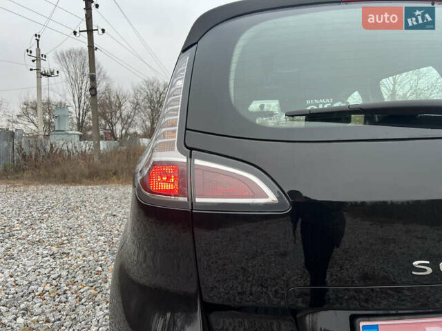 Черный Рено Сценик, объемом двигателя 1.6 л и пробегом 202 тыс. км за 8799 $, фото 13 на Automoto.ua