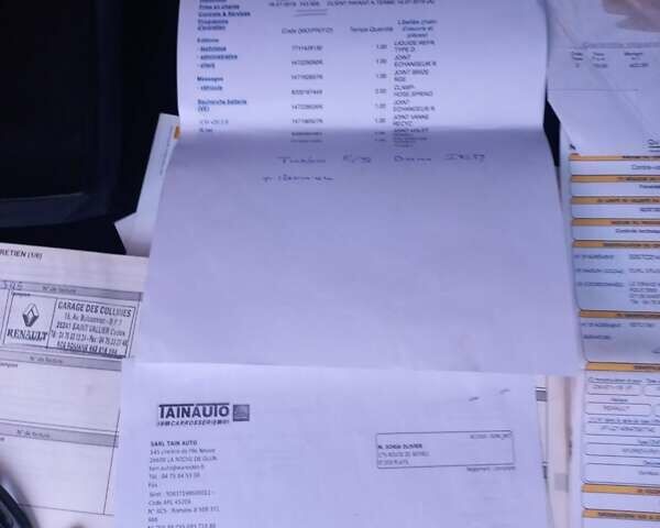 Чорний Рено Сценік, об'ємом двигуна 1.5 л та пробігом 242 тис. км за 8200 $, фото 57 на Automoto.ua