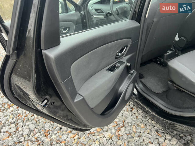 Черный Рено Сценик, объемом двигателя 1.6 л и пробегом 202 тыс. км за 8799 $, фото 34 на Automoto.ua