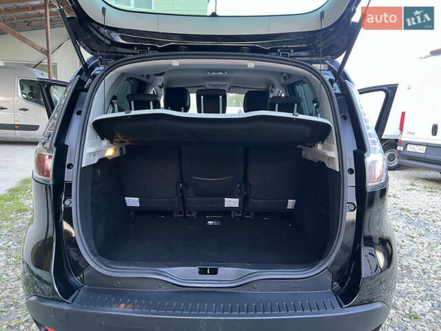 Чорний Рено Сценік, об'ємом двигуна 1.6 л та пробігом 213 тис. км за 8450 $, фото 20 на Automoto.ua