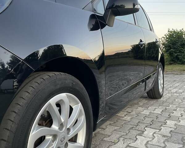 Черный Рено Сценик, объемом двигателя 1.5 л и пробегом 214 тыс. км за 8700 $, фото 8 на Automoto.ua