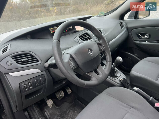 Черный Рено Сценик, объемом двигателя 1.6 л и пробегом 202 тыс. км за 8799 $, фото 27 на Automoto.ua