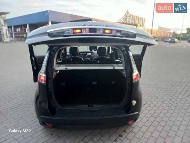 Чорний Рено Сценік, об'ємом двигуна 1.5 л та пробігом 242 тис. км за 8200 $, фото 29 на Automoto.ua