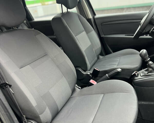 Рено Сценік 2012 у Вінниці на Automoto.ua Чорний Рено Сценік, об'ємом двигуна 1.6 л та пробігом 202 тис. км за 8700 $, фото 64 на Automoto.ua