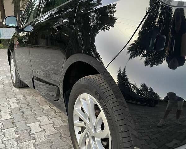 Черный Рено Сценик, объемом двигателя 1.5 л и пробегом 214 тыс. км за 8700 $, фото 4 на Automoto.ua