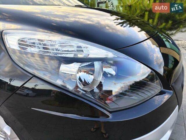 Черный Рено Сценик, объемом двигателя 1.5 л и пробегом 212 тыс. км за 8500 $, фото 5 на Automoto.ua