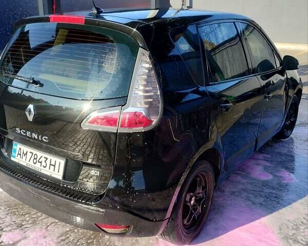 Черный Рено Сценик, объемом двигателя 1.5 л и пробегом 300 тыс. км за 7500 $, фото 2 на Automoto.ua