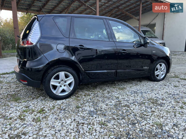 Чорний Рено Сценік, об'ємом двигуна 1.6 л та пробігом 213 тис. км за 8450 $, фото 55 на Automoto.ua