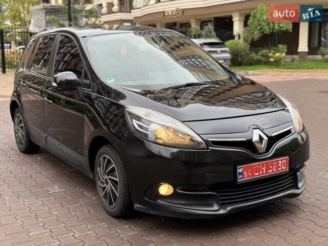 Рено Сценик 2012 в Киеве на Automoto.ua Черный Рено Сценик, объемом двигателя 1.6 л и пробегом 192 тыс. км за 6300 $, фото 4 на Automoto.ua