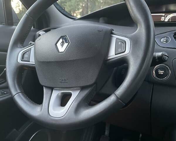 Черный Рено Сценик, объемом двигателя 1.5 л и пробегом 214 тыс. км за 8700 $, фото 31 на Automoto.ua